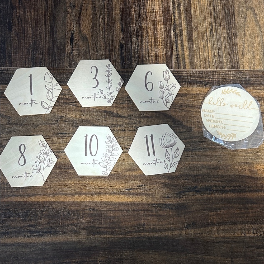 Hexagon Baby Milestone Cards Floral